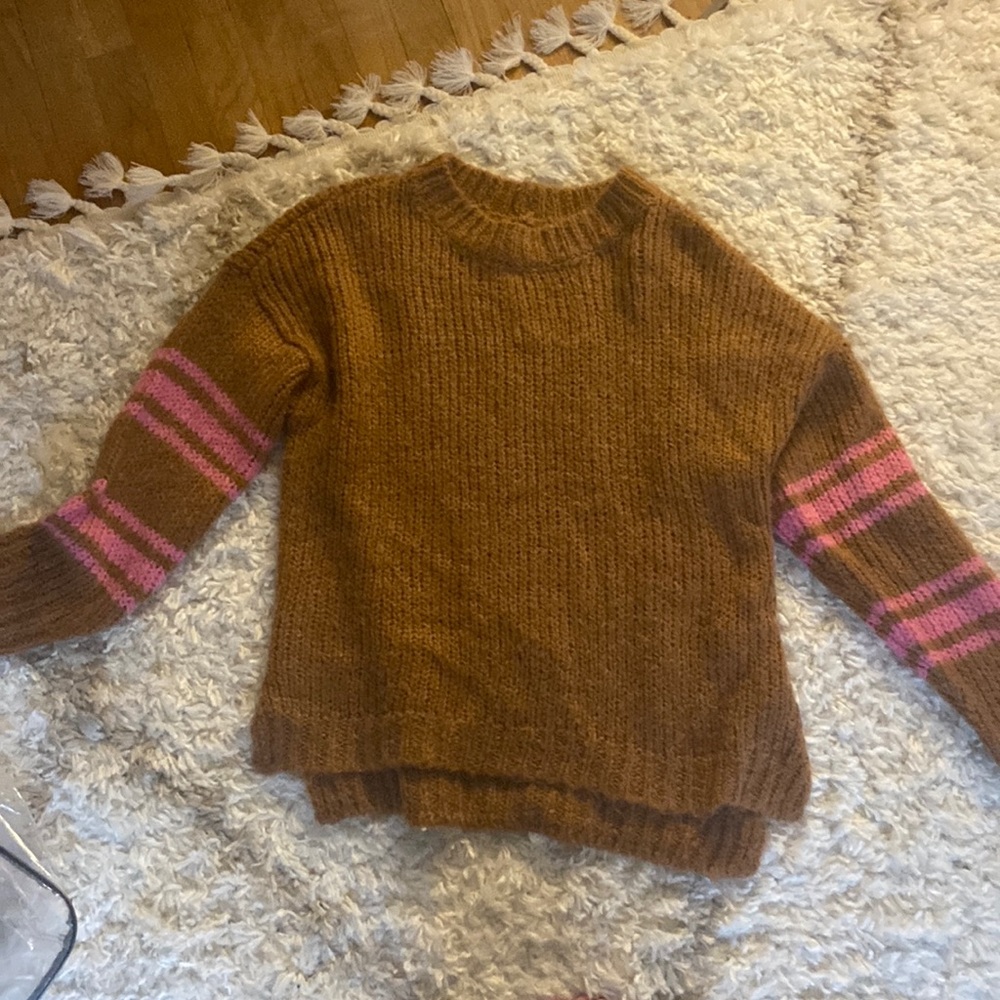 American eagle orange and pink sweater